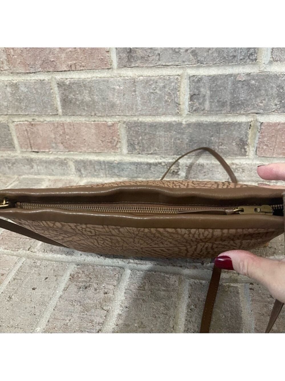 Anne Klein Crossbody - Picture 5 of 8